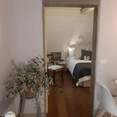 Noi Due A * Cortona