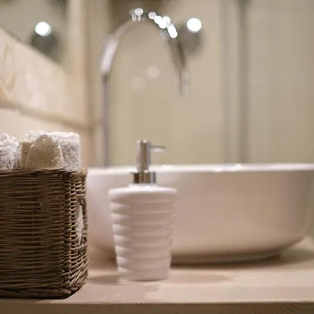 Noi Due A Apartamento *