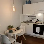 Noi Due A Apartament